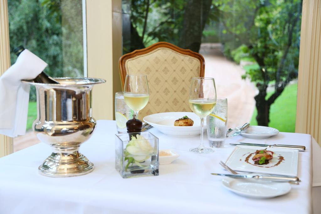 Milton Park Country House Hotel & Spa Bowral Exterior photo