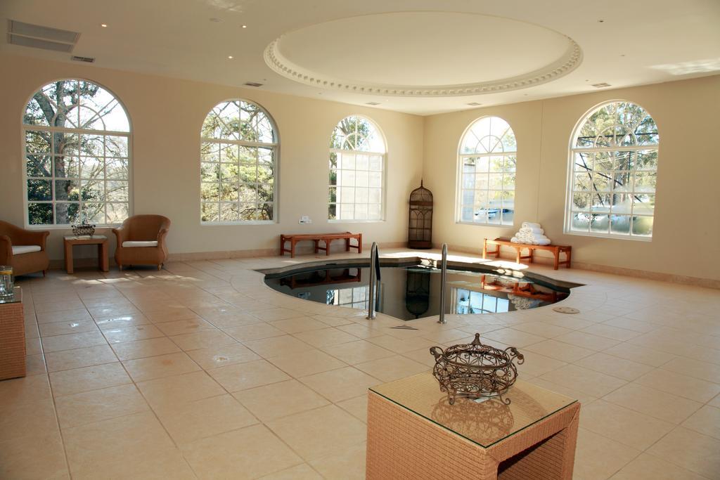 Milton Park Country House Hotel & Spa Bowral Room photo